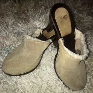 Italian shoemaker heeled taupe suede clogs sz7❤️